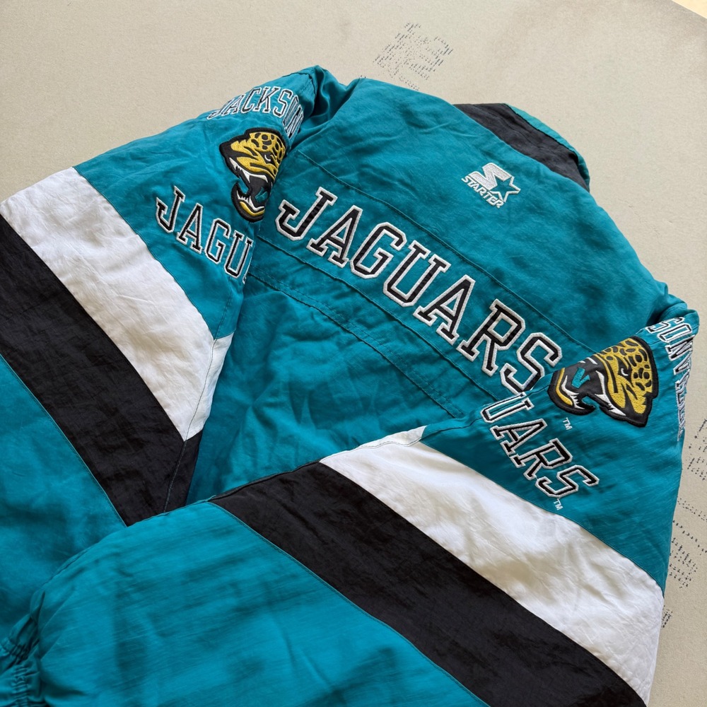 Vintage 90s Starter Jacksonville Jaguars NFL Puffer Jacket